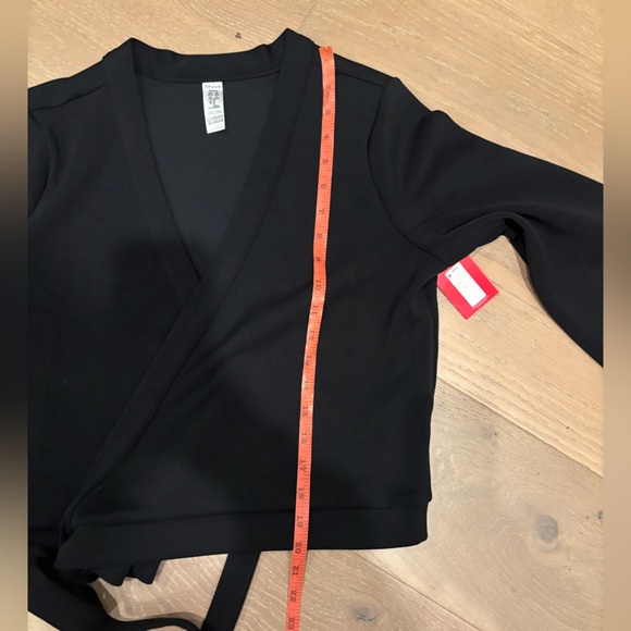 Spanx Air Essentials AirEssentials Ballet Wrap Sweater Top Black Medium NEW - Picture 12 of 12